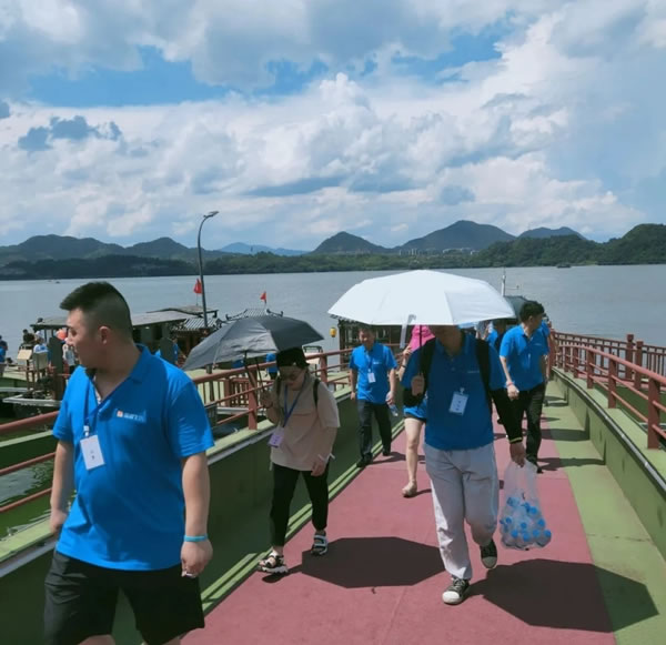 慕宸生活团建 | 五湖四海聚一厂 情同手足友谊长